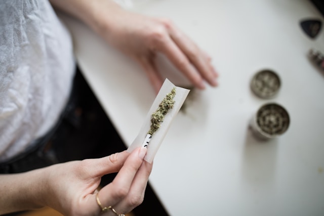 How to Pack a Pre-Rolled Cone with Cannabis: A Step-by-Step Guide
